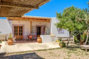 Hotel CASA IBICENCA EN CALA D´HORT
